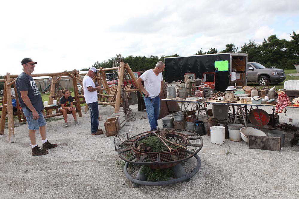 Barn junkin'